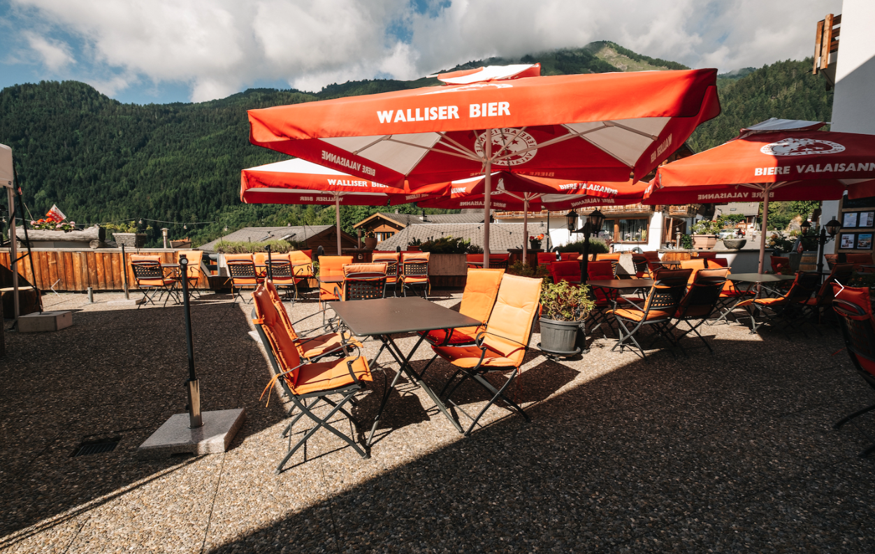 Le Vieux Valais & Aftersky bar